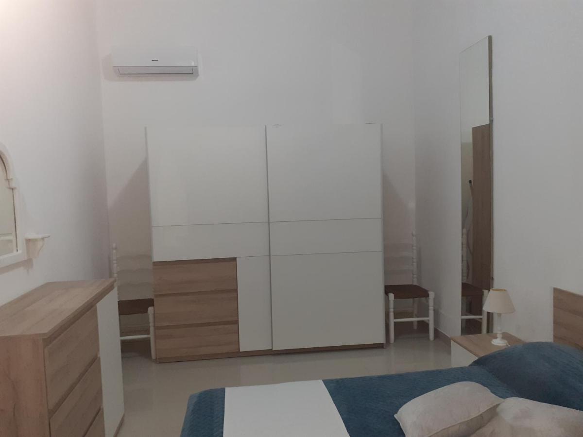 Cosy Apartment By The Sea Birżebbuġa Eksteriør bilde