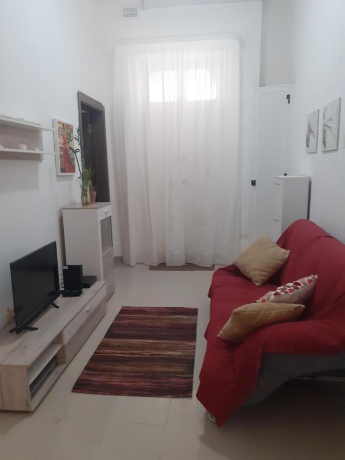 Cosy Apartment By The Sea Birżebbuġa Eksteriør bilde