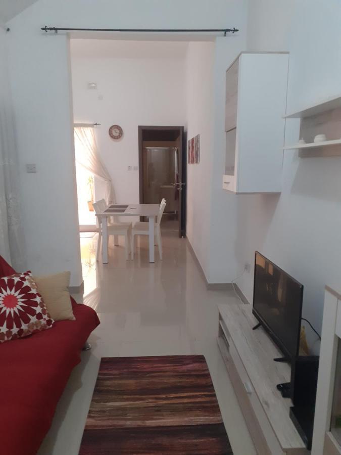 Cosy Apartment By The Sea Birżebbuġa Eksteriør bilde